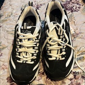 Skechers Black and White D'Lites Sneakers